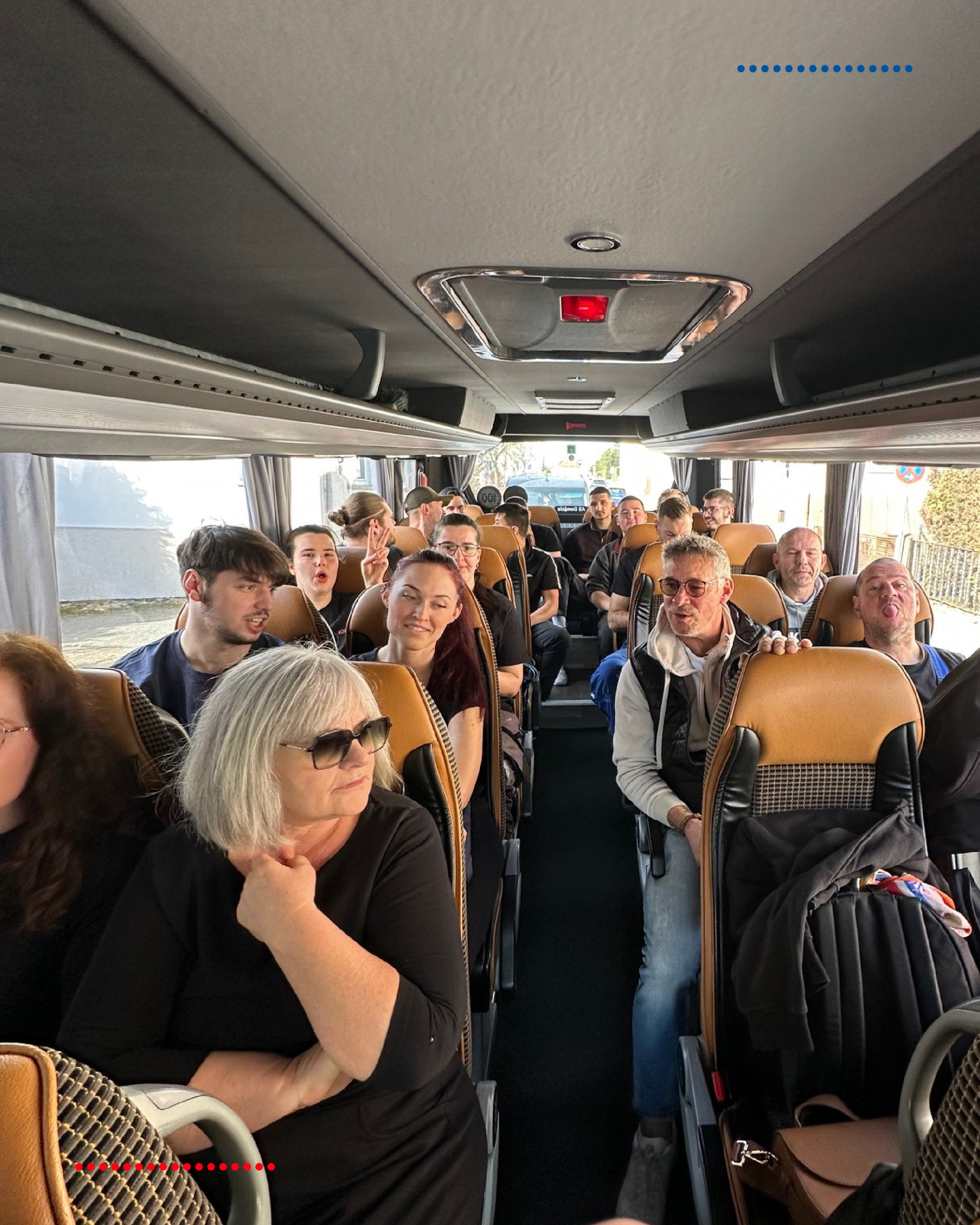 Team Kimpel auf Bustour.